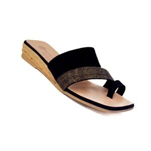 ERIC MICHAEL 'Claudia' Toe Ring Sandal Black Women's Size 7- Casual Chic